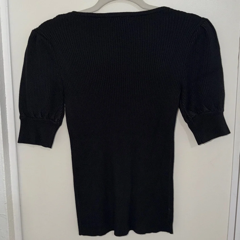 Tahari Black Ribbed Knit Sweater with puff sleeve | XS